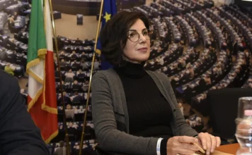 China lands in the port of Taranto. And it threatens the EU and NATO. The denunciation of the League